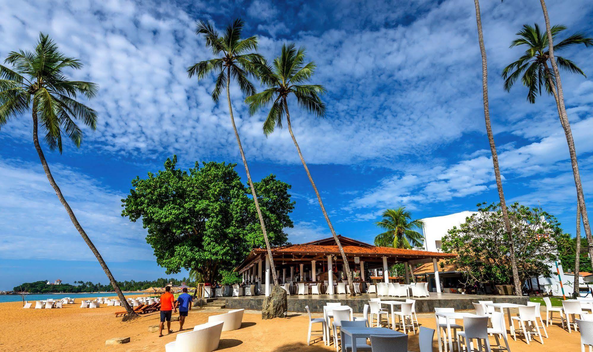 Calamander Unawatuna Beach Exterior photo