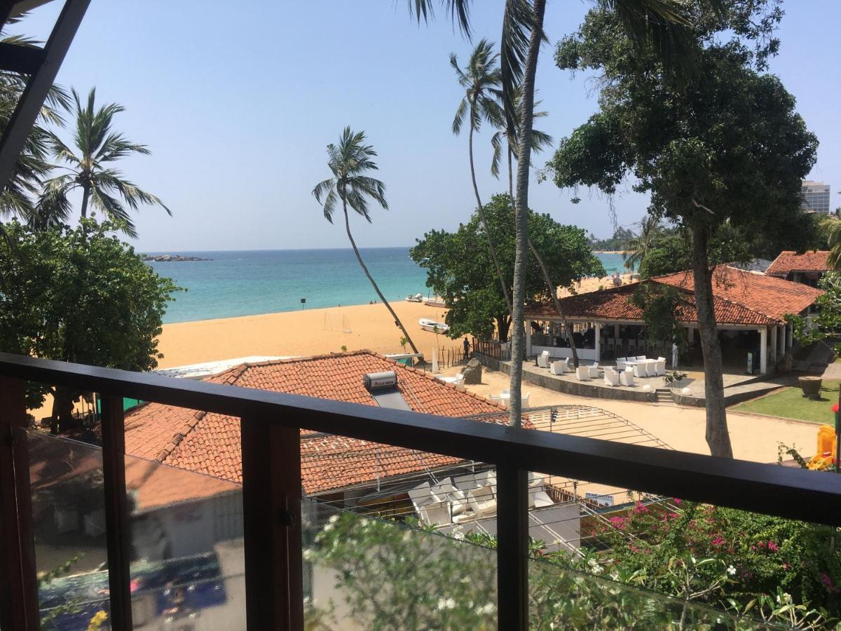 Calamander Unawatuna Beach Exterior photo